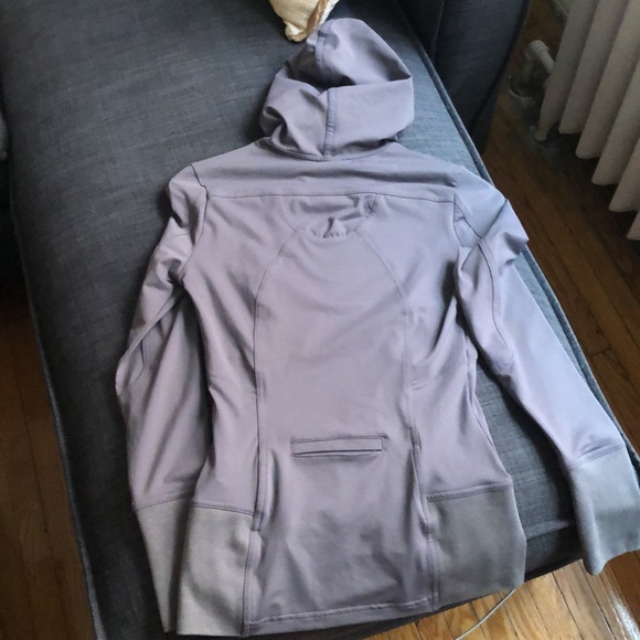 Stella McCartney x Addidas 1/4 zip top - Picture 9 of 13